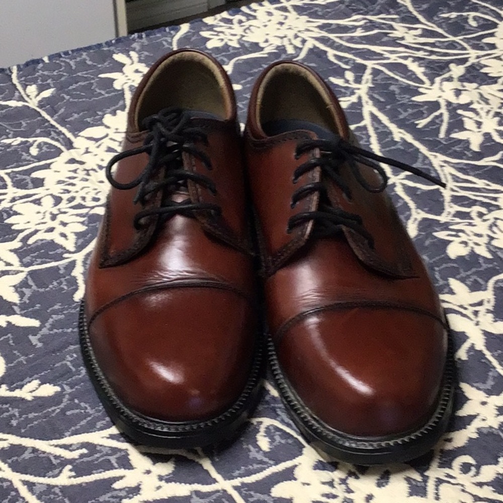 mint condition Docker oxfords